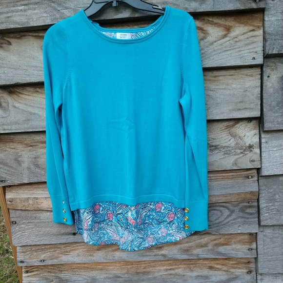 🆕Crown & Ivy Sweater Top Gold Buttons Solid Top Floral Bottom Small NWOT - Picture 12 of 12